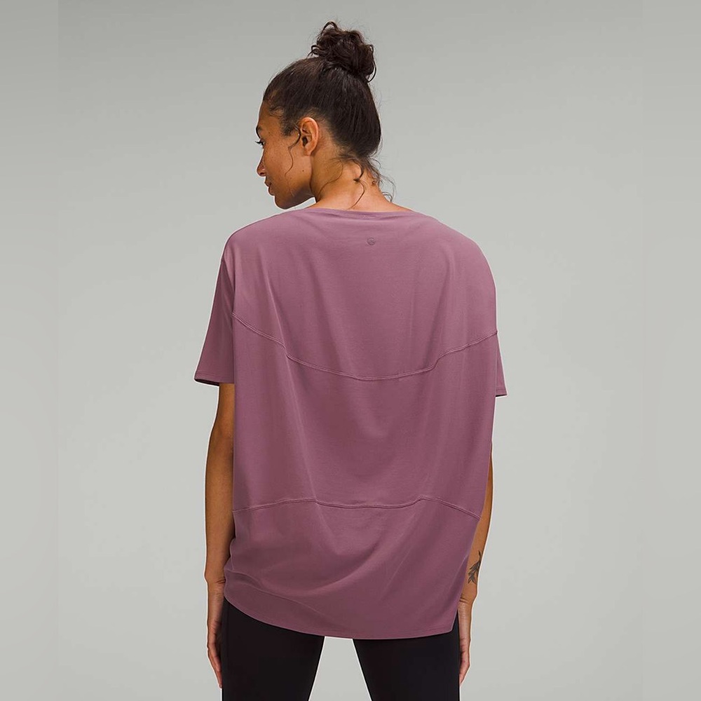 Lululemon Back in Action Short Sleeve T-Shirt *Nulu Vintage Plum Size Medium